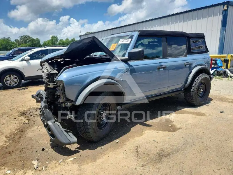 2023 Ford BRONCO фото