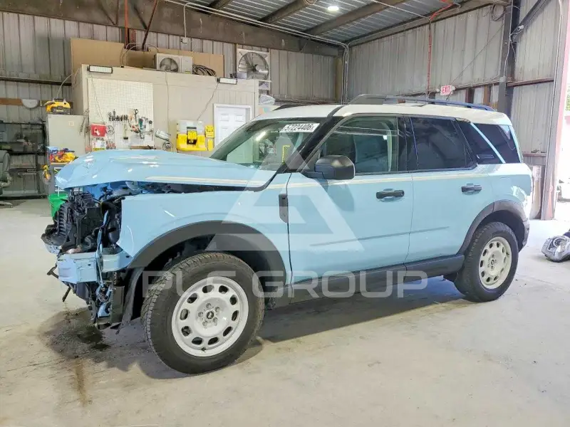 2023 Ford BRONCO фото
