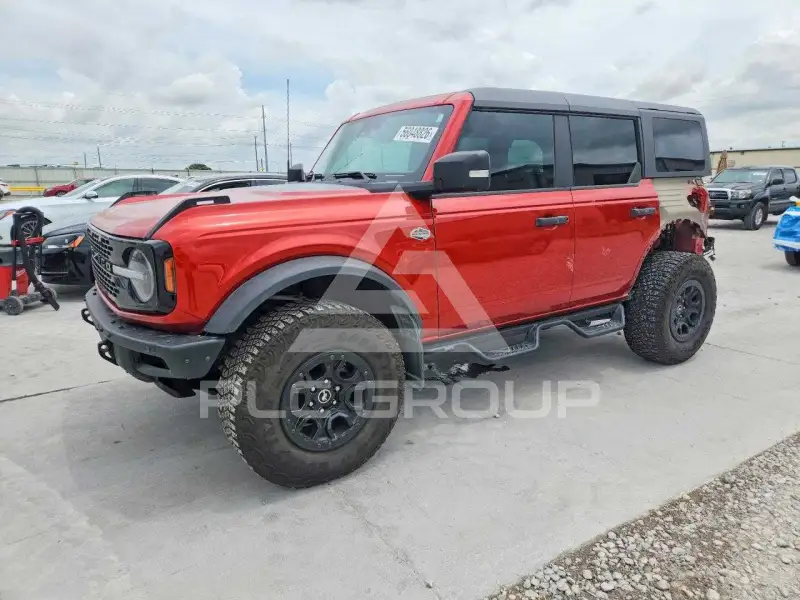 2023 Ford BRONCO фото