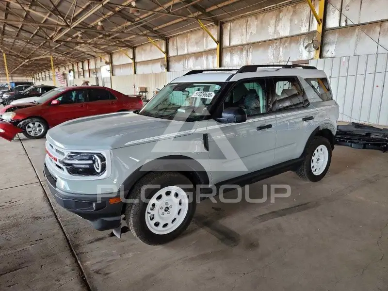 2023 Ford BRONCO фото