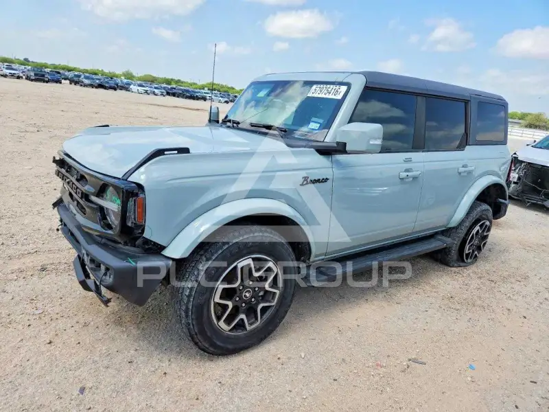 2023 Ford BRONCO фото