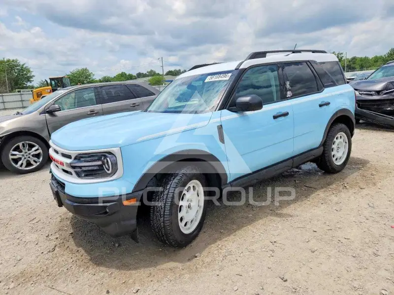 2023 Ford BRONCO фото