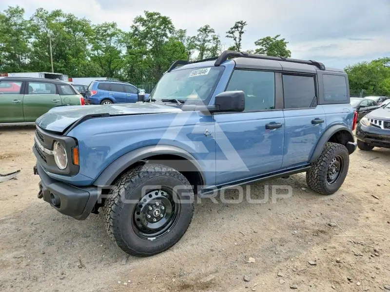 2023 Ford BRONCO фото