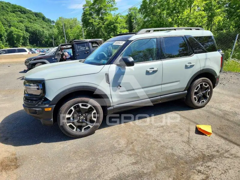 2023 Ford BRONCO фото