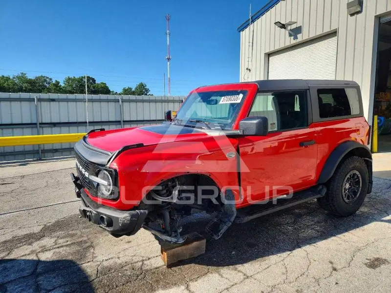 2023 Ford BRONCO фото