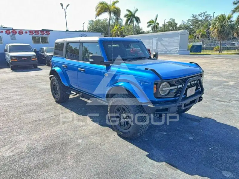 2023 Ford BRONCO фото