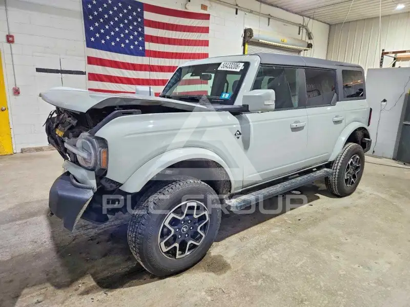 2023 Ford BRONCO фото