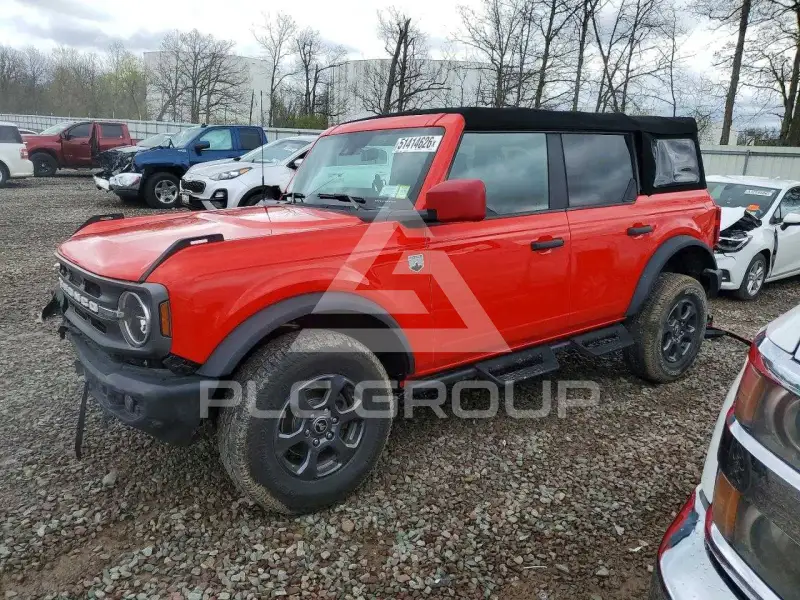 2023 Ford BRONCO фото