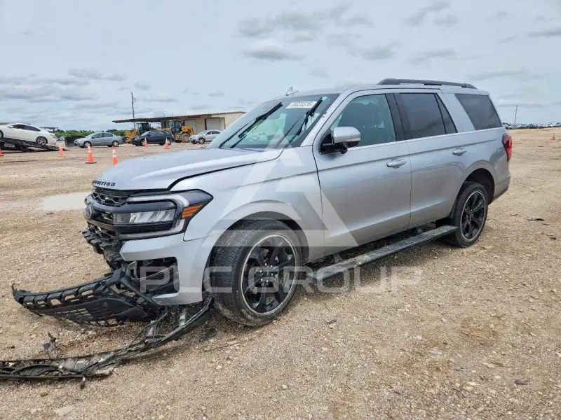 2023 Ford EXPEDITION photo