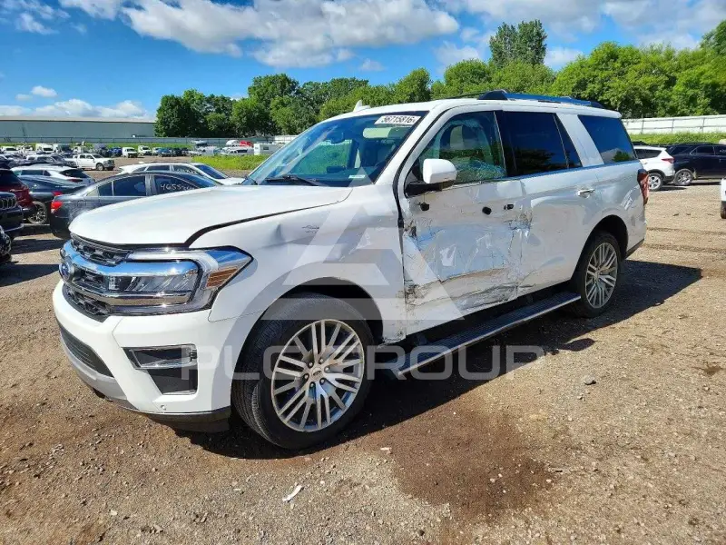 2023 Ford EXPEDITION photo