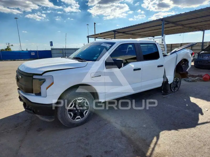 2023 Ford F-150 фото