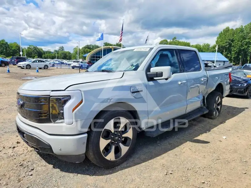 2023 Ford F-150 фото