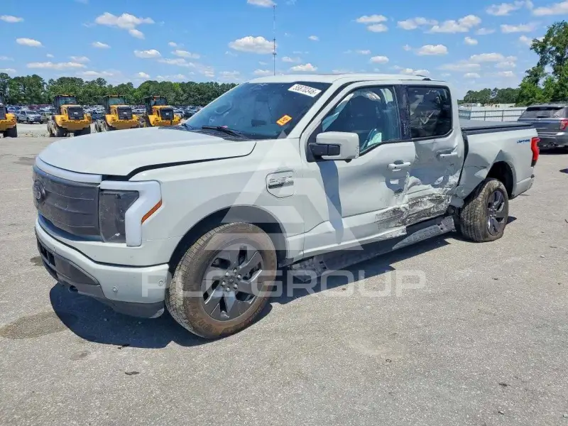2023 Ford F-150 фото