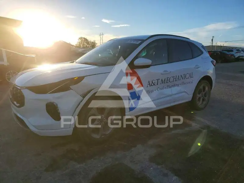 2023 Ford ESCAPE фото