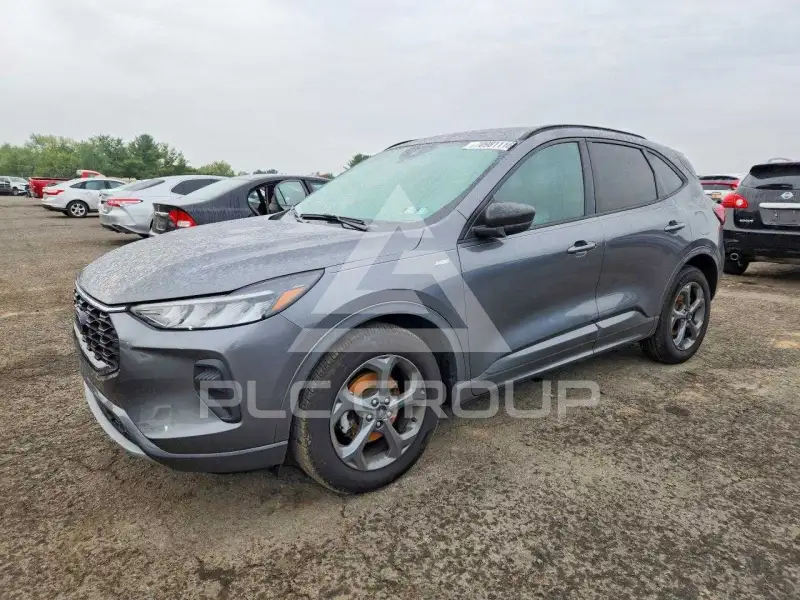 2023 Ford ESCAPE фото