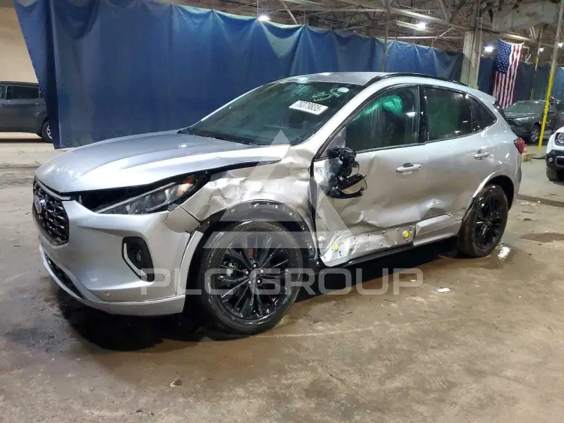 2023 Ford ESCAPE фото
