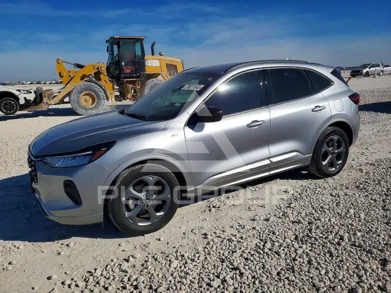 2023 Ford ESCAPE photo