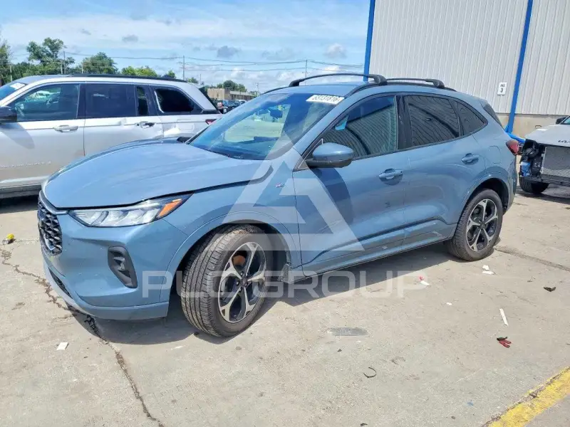 2023 Ford ESCAPE photo