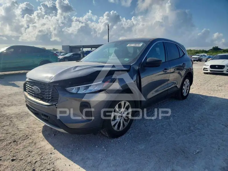 2023 Ford ESCAPE photo