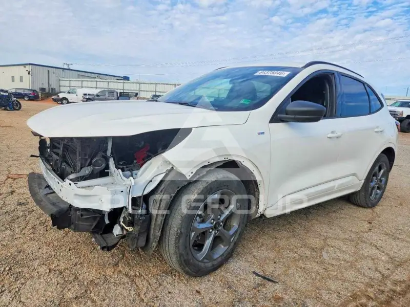 2023 Ford ESCAPE photo