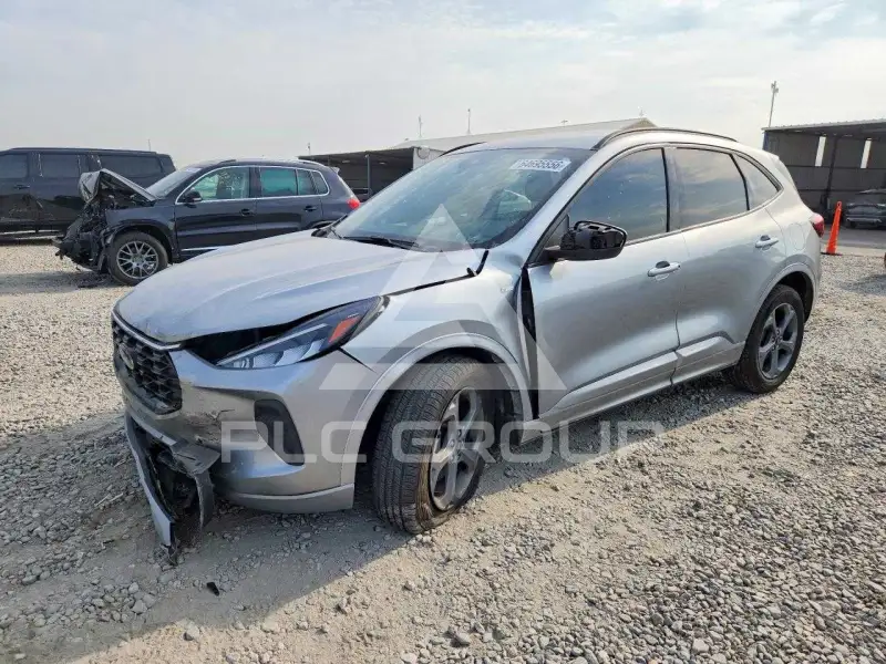 2023 Ford ESCAPE photo