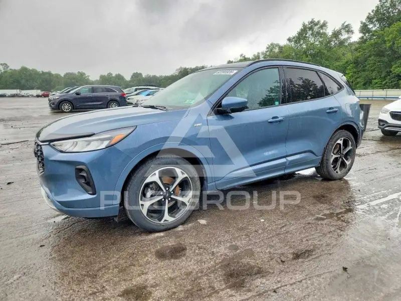 2023 Ford ESCAPE фото