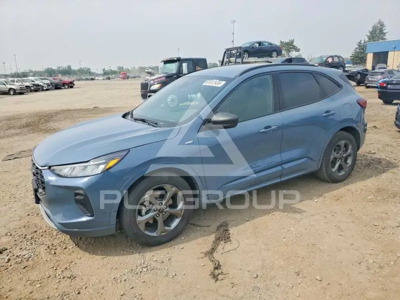 2023 Ford ESCAPE photo