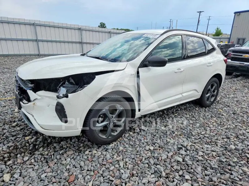 2023 Ford ESCAPE photo
