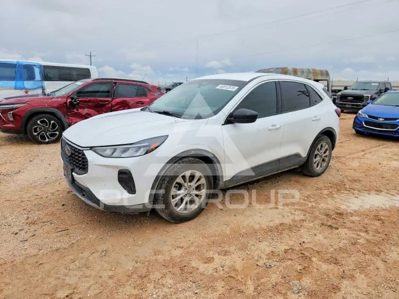 2023 Ford ESCAPE photo