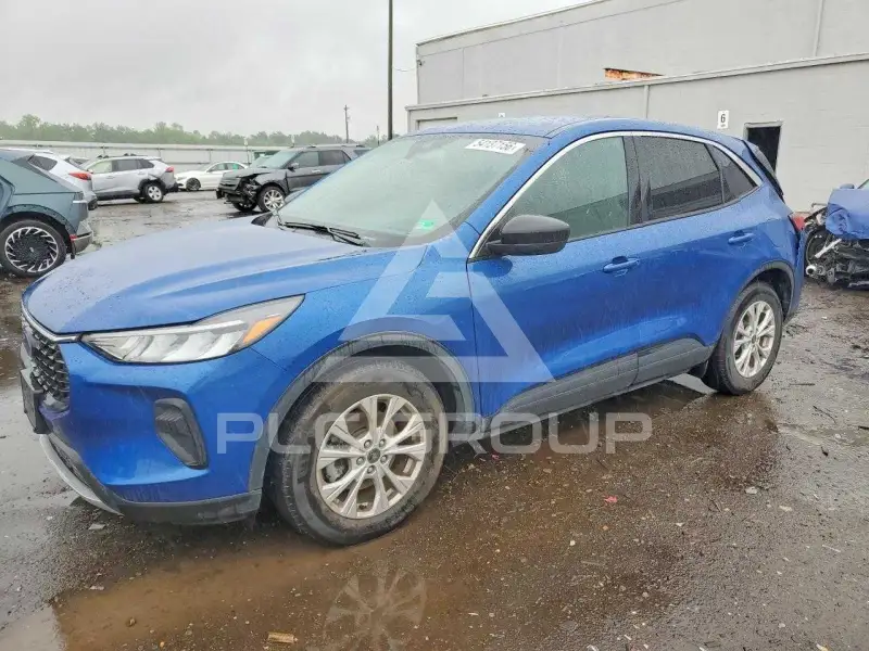 2023 Ford ESCAPE photo