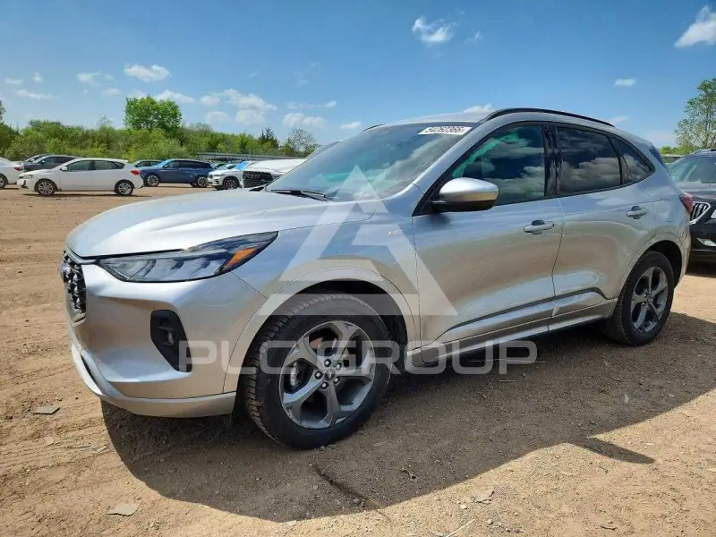 2023 Ford ESCAPE photo