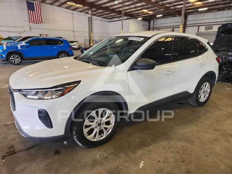 2023 Ford ESCAPE photo