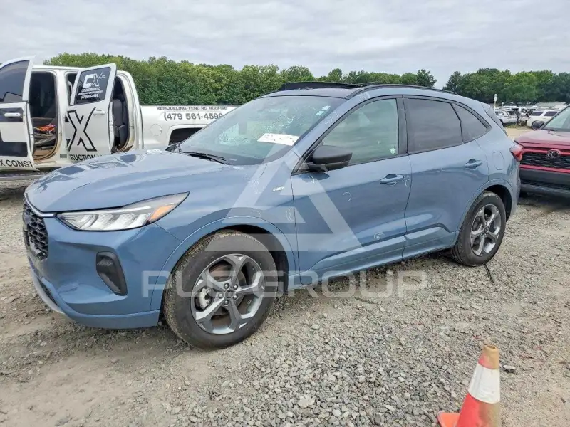2023 Ford ESCAPE фото