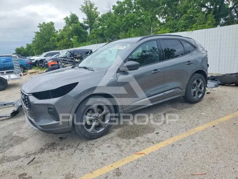 2023 Ford ESCAPE фото