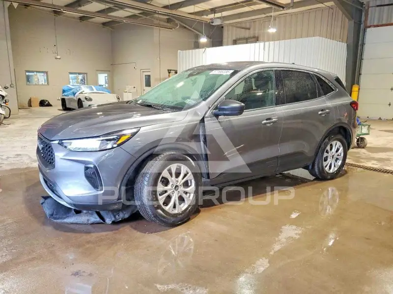 2023 Ford ESCAPE photo