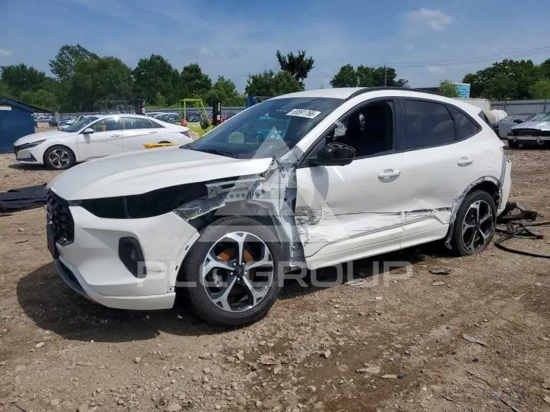 2023 Ford ESCAPE фото