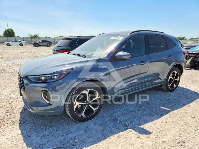 2023 Ford ESCAPE photo