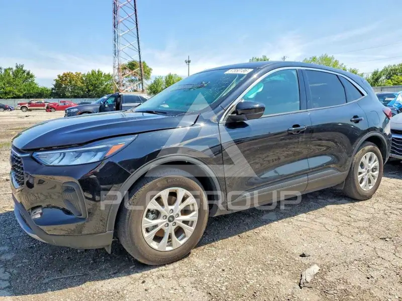 2023 Ford ESCAPE photo