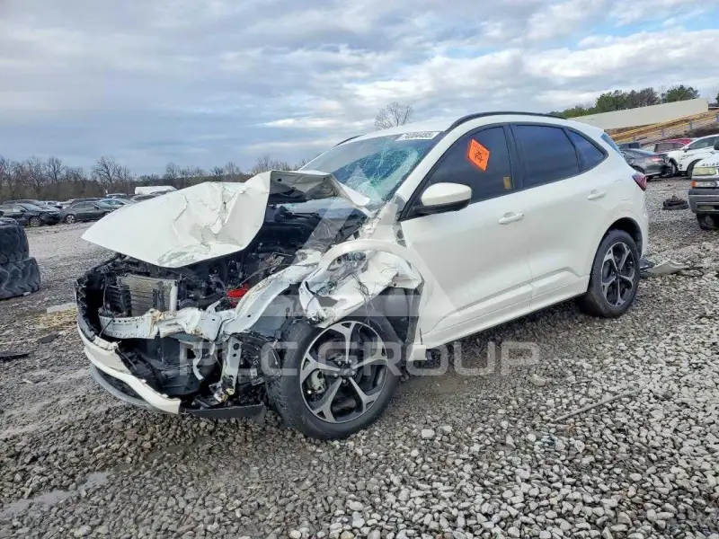 2023 Ford ESCAPE фото