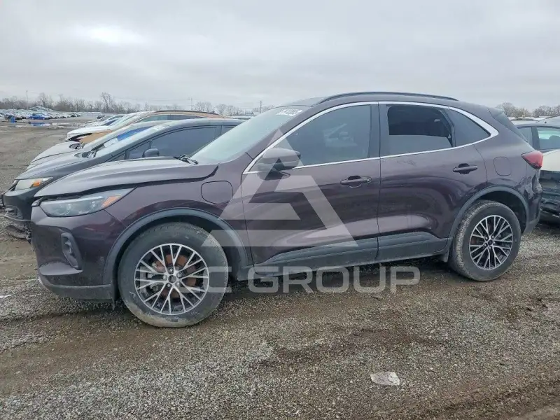 2023 Ford ESCAPE фото