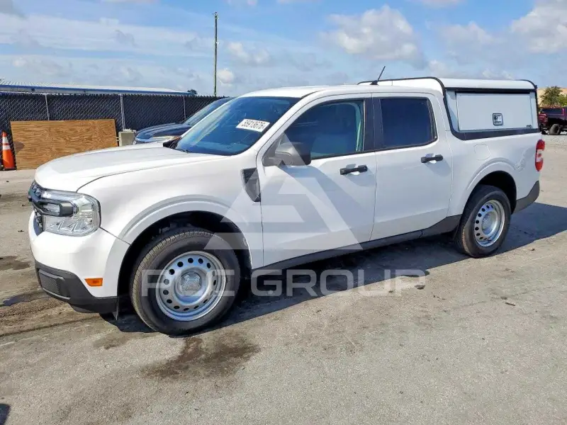 2023 Ford Maverick photo