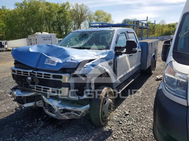 2023 Ford F-450 photo