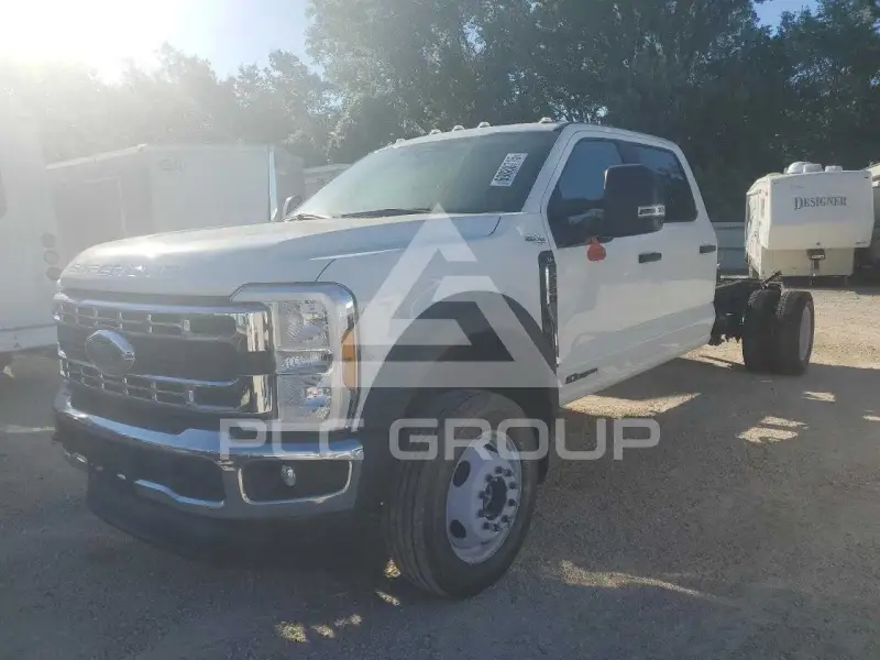 2023 Ford F-550 photo