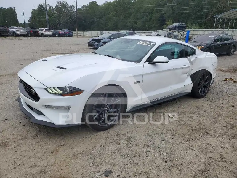 2023 Ford MUSTANG фото