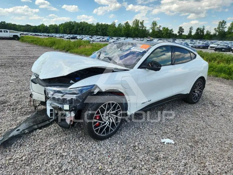 2023 Ford MUSTANG photo