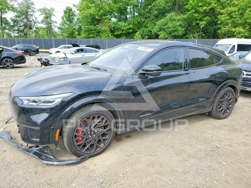 2023 Ford MUSTANG фото