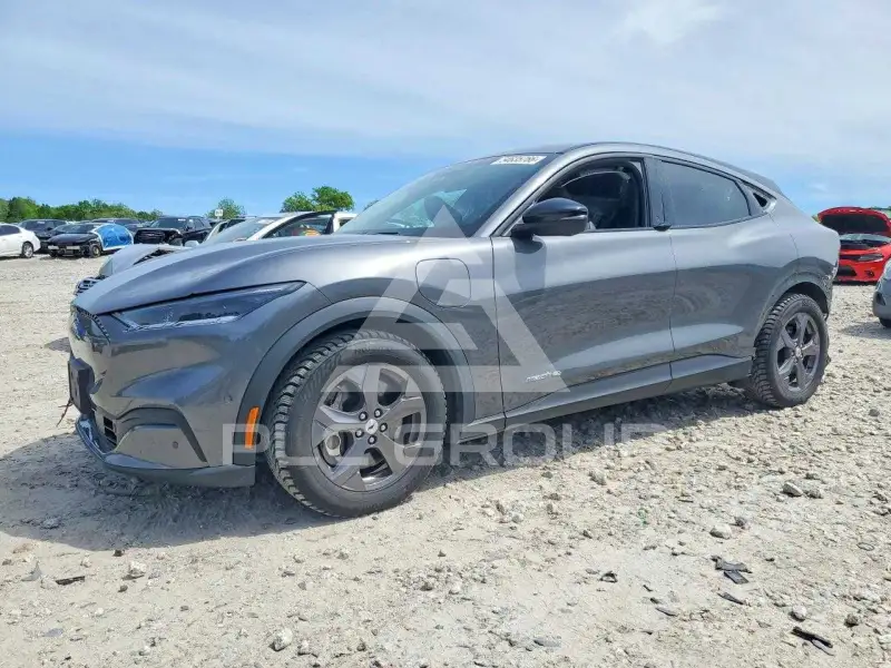 2023 Ford MUSTANG фото