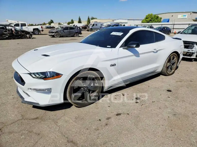 2023 Ford MUSTANG photo