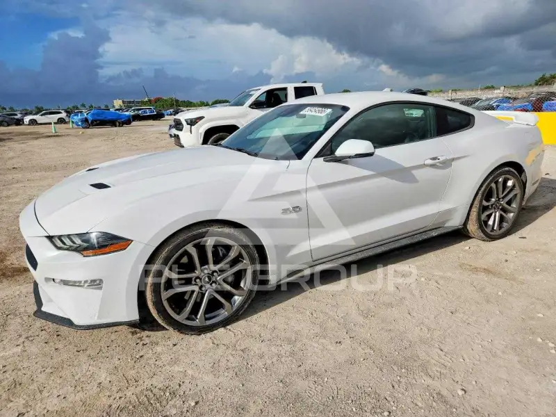 2023 Ford MUSTANG фото