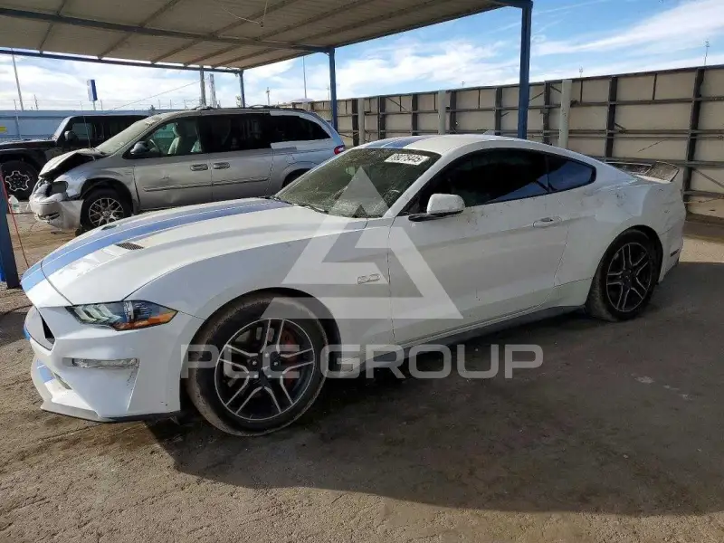 2023 Ford MUSTANG фото
